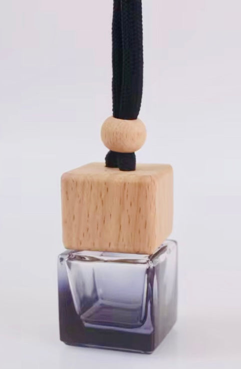 Car Diffuser Hanging Bottle with Wooden Lid- 8ml